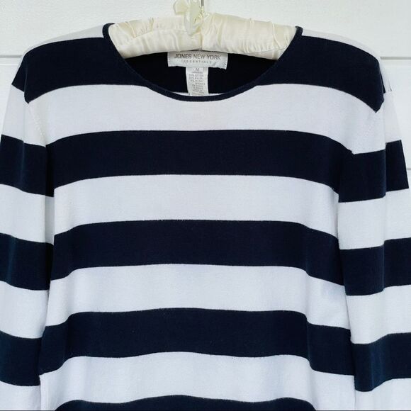 Jones New York Women’s Striped Crew Neck Sweater Size Medium - Picture 3 of 9
